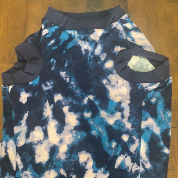 Printed Jersey Tee for Pets - Picture 6 of 9